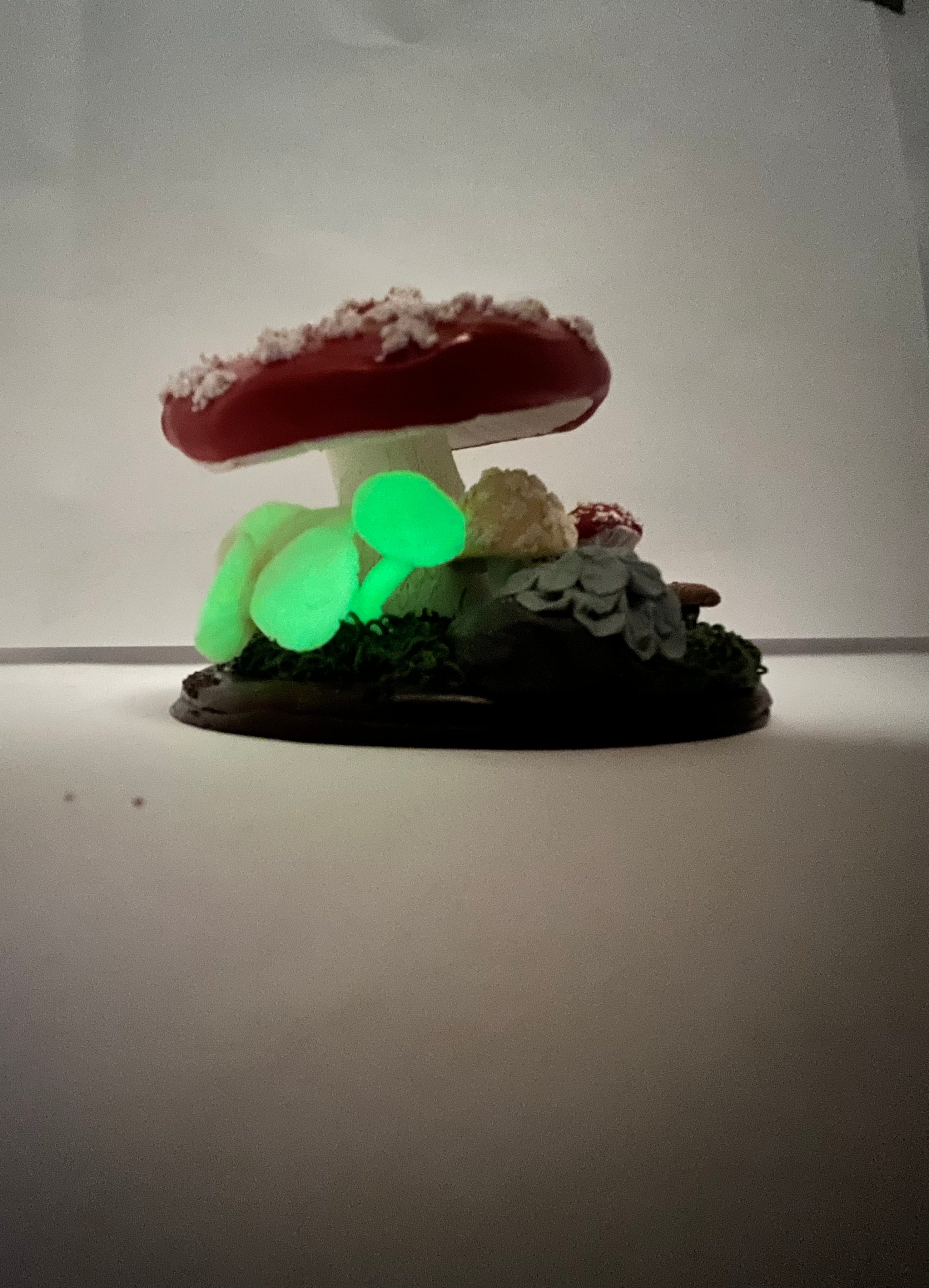 Gnome Village Under Toadstool Table (Glows in DARK!)